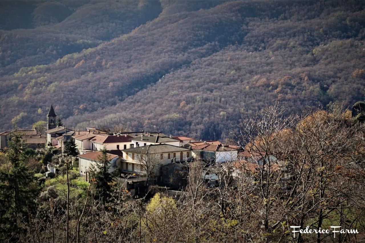Camping Grondola - Federicofarm Pontremoli Exterior foto