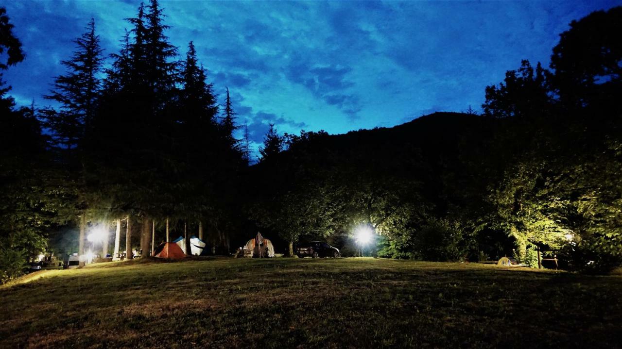 Camping Grondola - Federicofarm Pontremoli Exterior foto